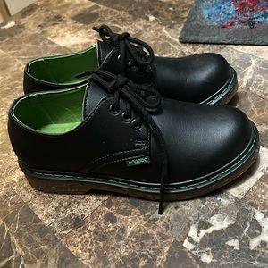Nagaba Vegan black Oxfords